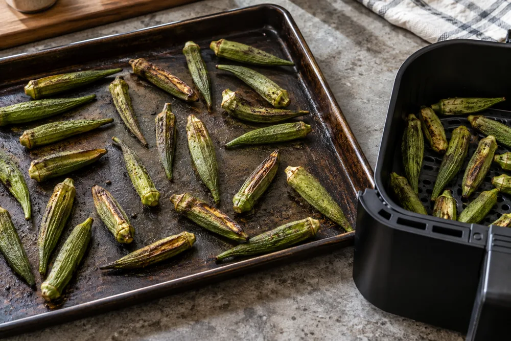 03-roasting-and-air-frying-okra 03-roasting-and-air-frying-okra